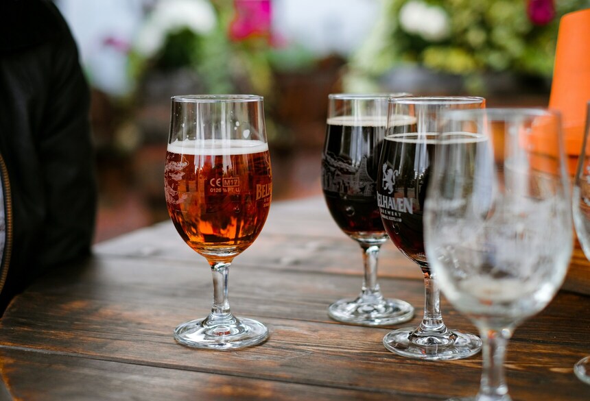 Pub, Bild: Adam Wilson via Unsplash