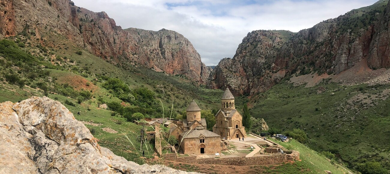 Kloster in Armenien Bild: Daria Kurennaya via Unsplash