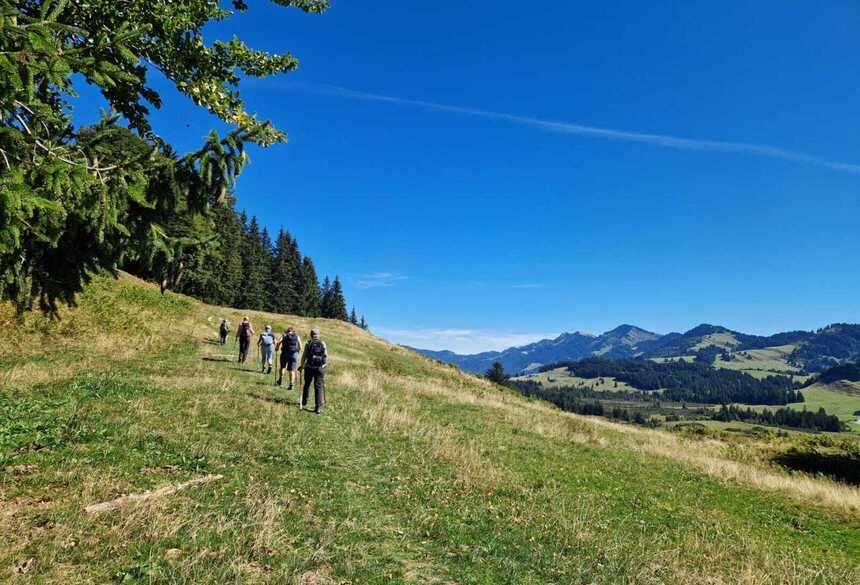 Yoga und Wandern für Frauen im Allgäu_c_Katja Kügel