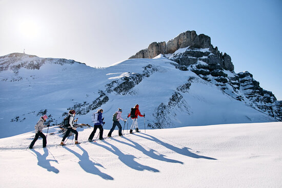 Schneeschuhwanderung Gottesacker; Bild: Kleinwalsertal_Tourismus_ Oliver Farys Schneeschuhwanderung Gottesacker; Bild: Kleinwalsertal_Tourismus_ Oliver Farys