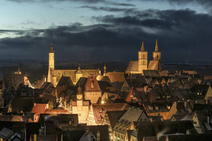 Nacht vom Rödertorturm_Winter; Bild: Rothenburg Tourismus Service Nacht vom Rödertorturm_Winter; Bild: Rothenburg Tourismus Service