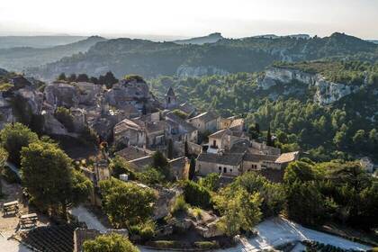 Les Baux-de-Provence, Bild: Jaakko Kemppainen via Unsplash Les Baux-de-Provence, Bild: Jaakko Kemppainen via Unsplash