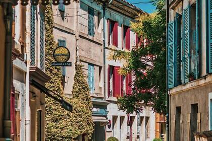 Saint-Rémy-de-Provence, Bild Gerti Gjuzi via Unsplash Saint-Rémy-de-Provence, Bild Gerti Gjuzi via Unsplash