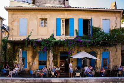 Arles, Bild: Hugo Kruip via Unsplash