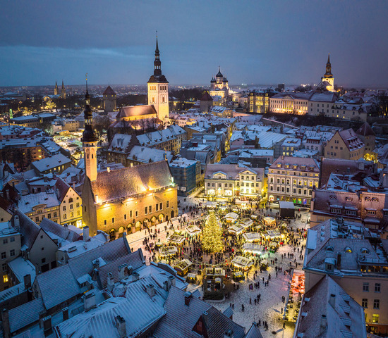 Weihnachtsmarkt in Tallinn. Quelle: Ventus Touristik GmbH Weihnachtsmarkt in Tallinn. Quelle: Ventus Touristik GmbH
